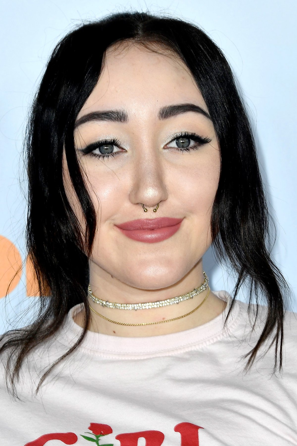 Noah Cyrus nachher