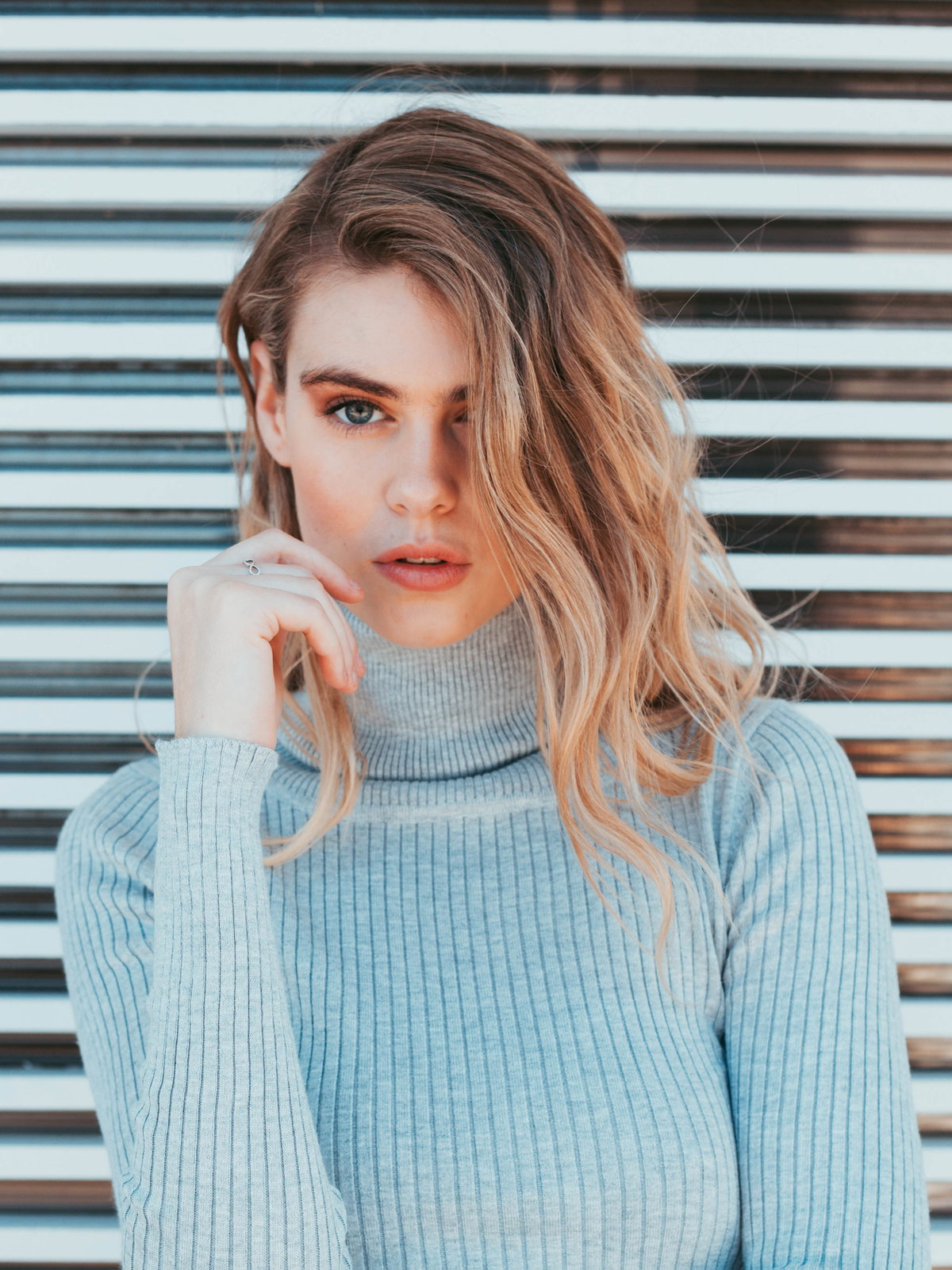Mädchen mit Beachwaves