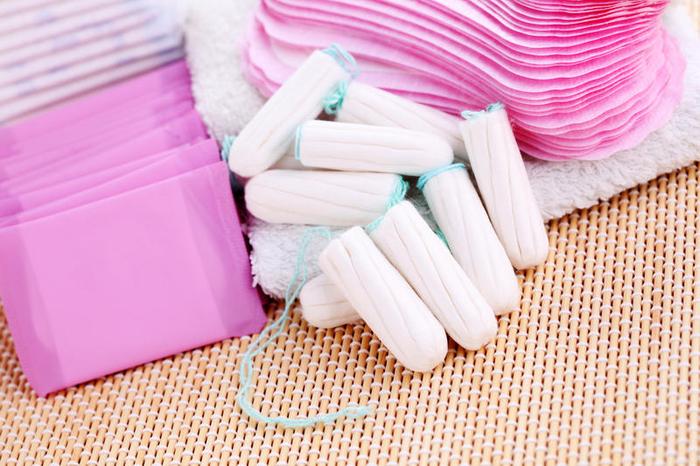 Tampons und Binden