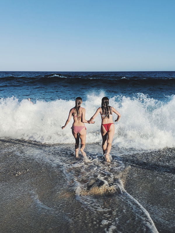Modetrend 2021: Dieser Bikini von H&M sieht an jeder Figur toll aus