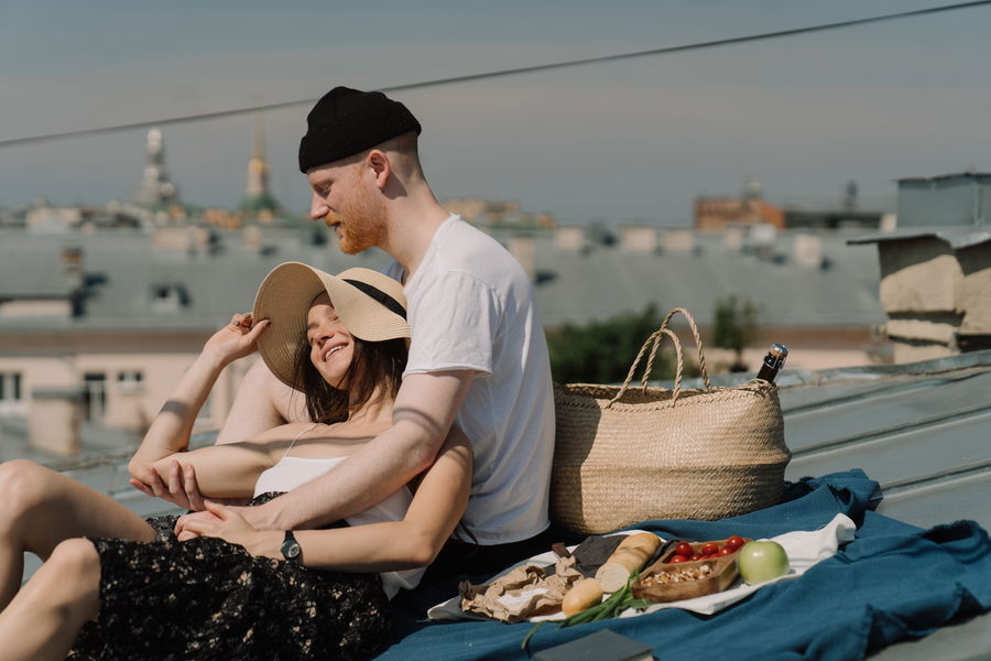 Outdoor-Dates: Mit diesen Ideen wickelst du dein Date um den Finger