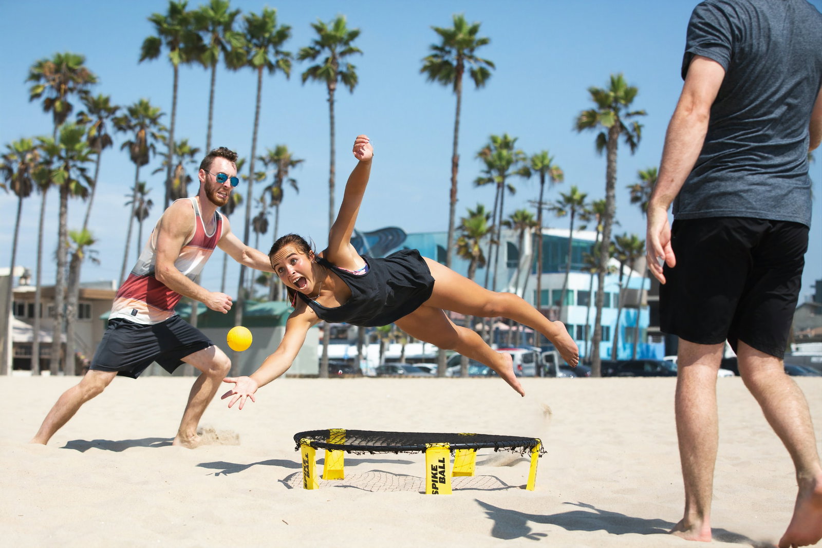 Spikeball: Das ist die Trendsportart des Sommers 2021
