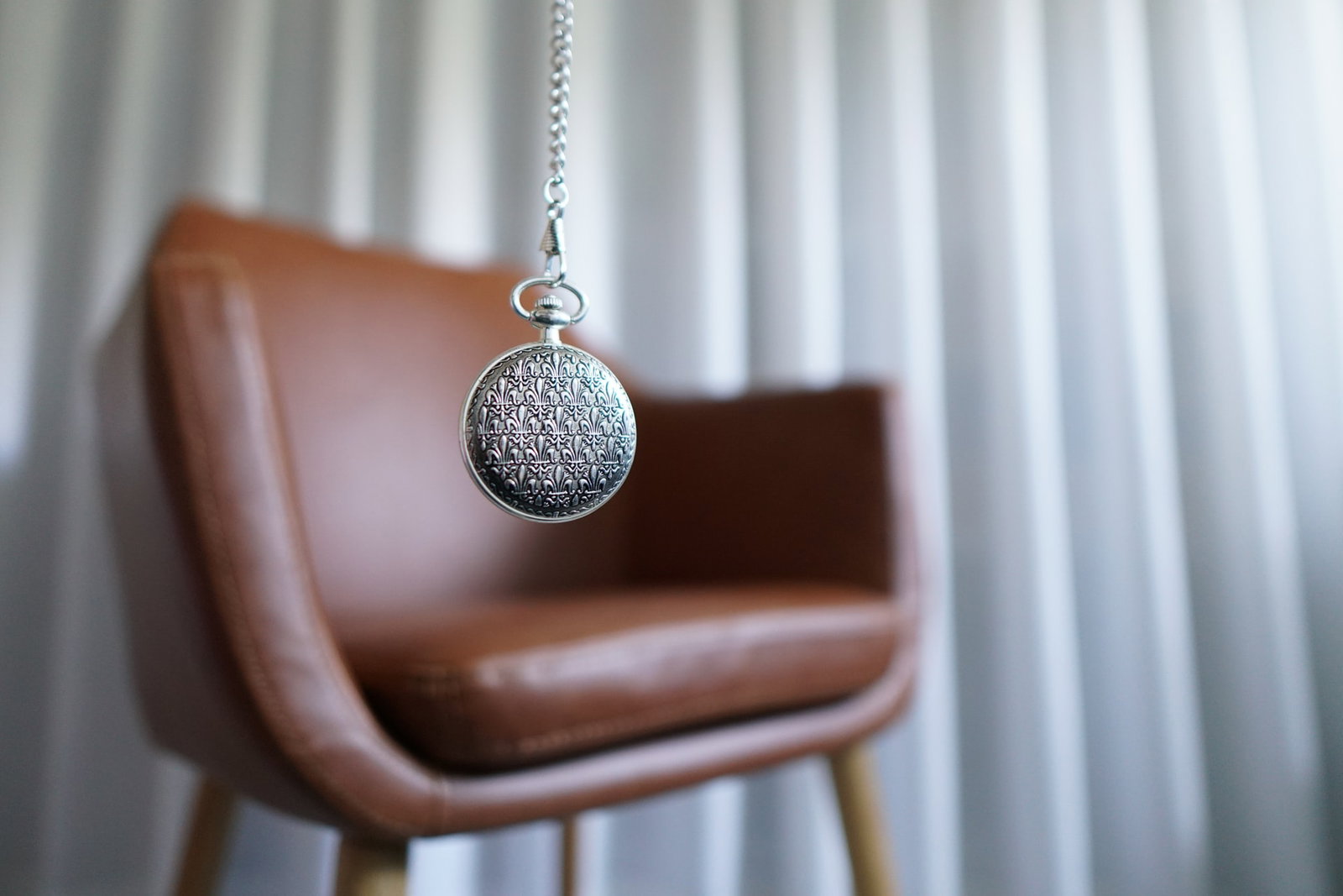 Hypnose zum Einschlafen: Wie effektiv ist sie?