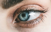 Beauty-Trend 2021: Diese Mascara aus der Drogerie unter 11 Euro geht auf Instagram viral!