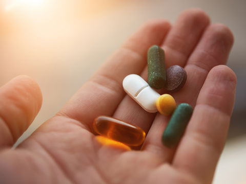 Lungenkrebs-Risiko durch Vitamine? Diese Präparate stehen im Verdacht