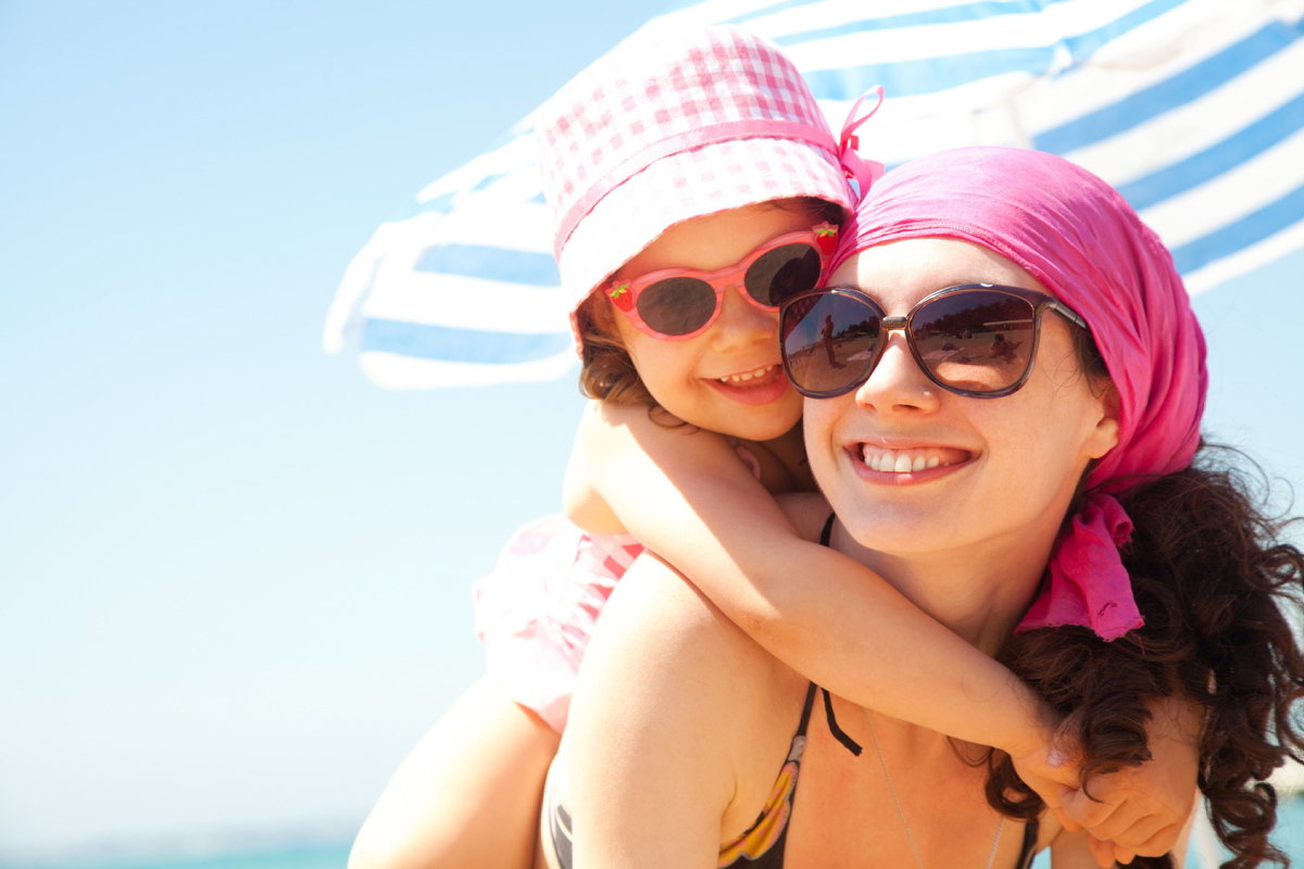 Sonnenallergie beim Kind: Was hilft gegen die Symptome?