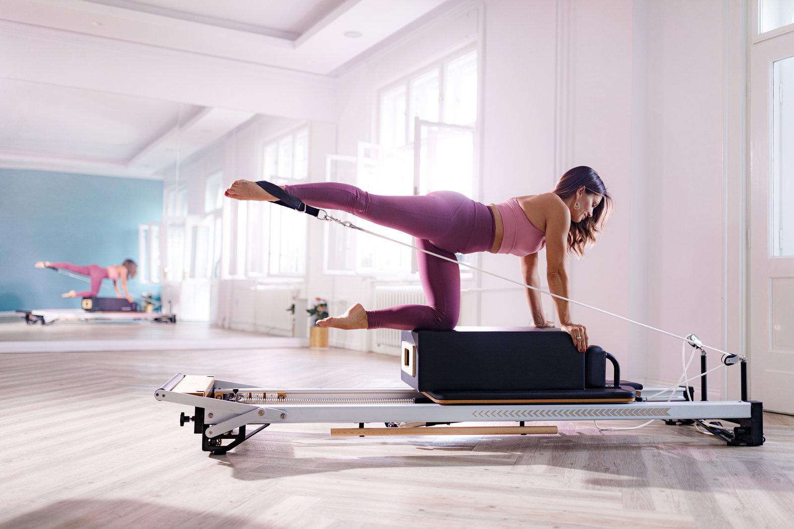 Pilates Reformer: So effektiv ist das Training mit dem Gerät