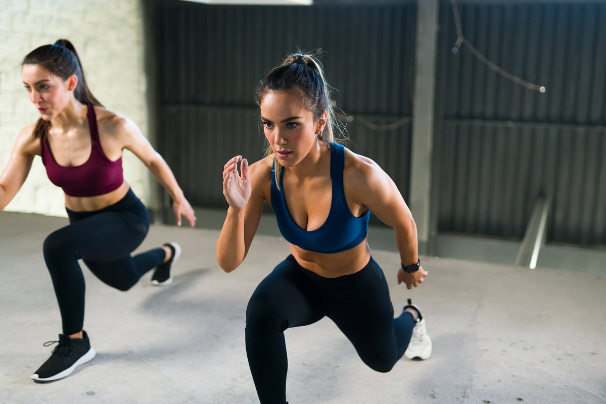 Frauen machen Sport