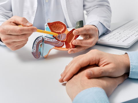 Prostata verkleinern: Das müssen Männer wissen