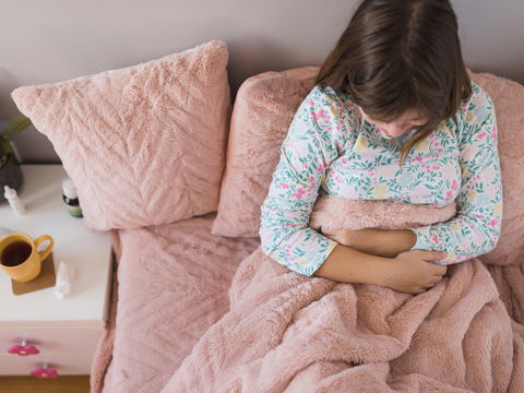 Rotaviren: Symptome bei Erwachsenen und Kindern
