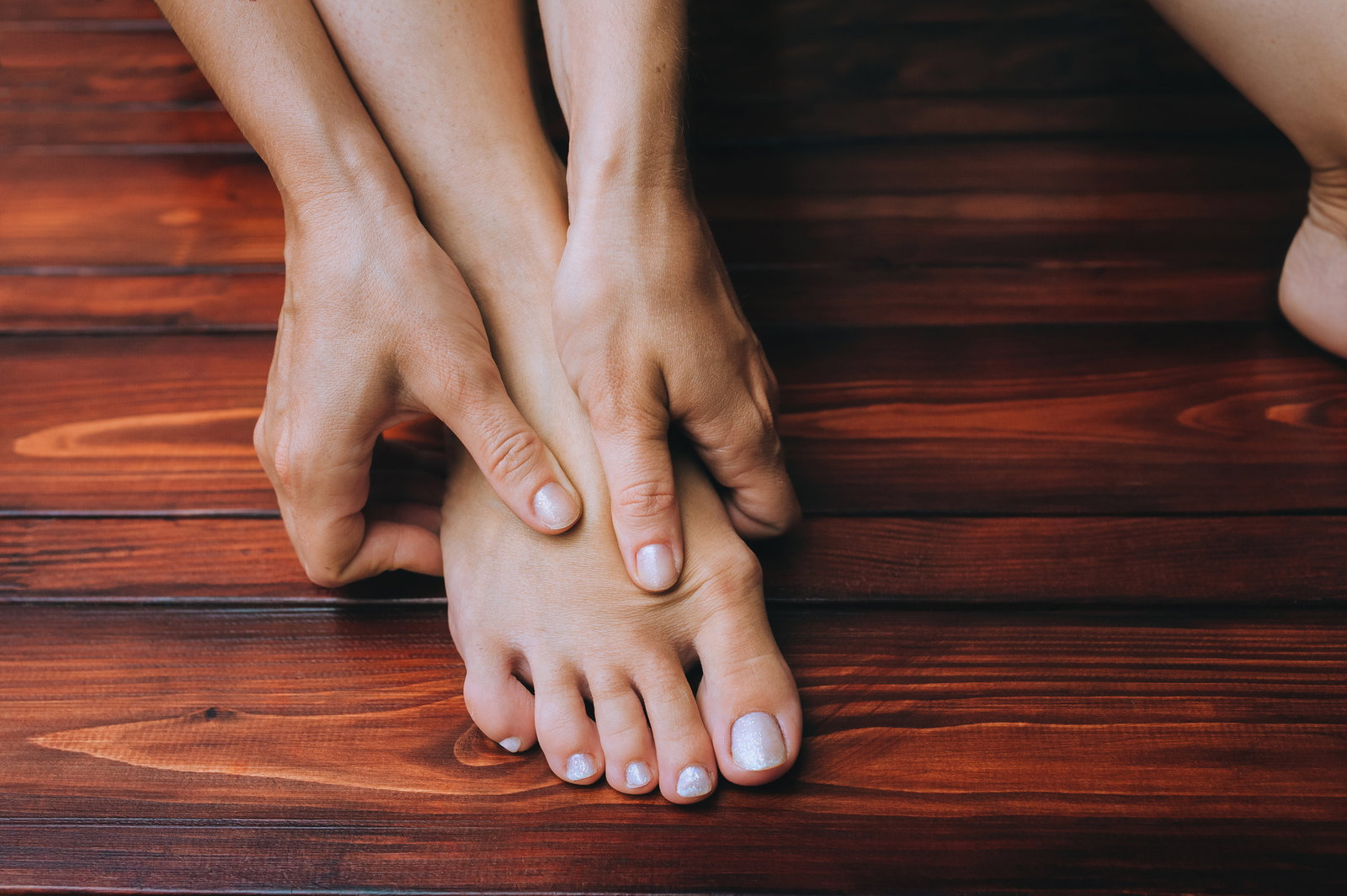 Hohe Cholesterinwerte: Achten Sie auf diese Warnsignale an den Füßen