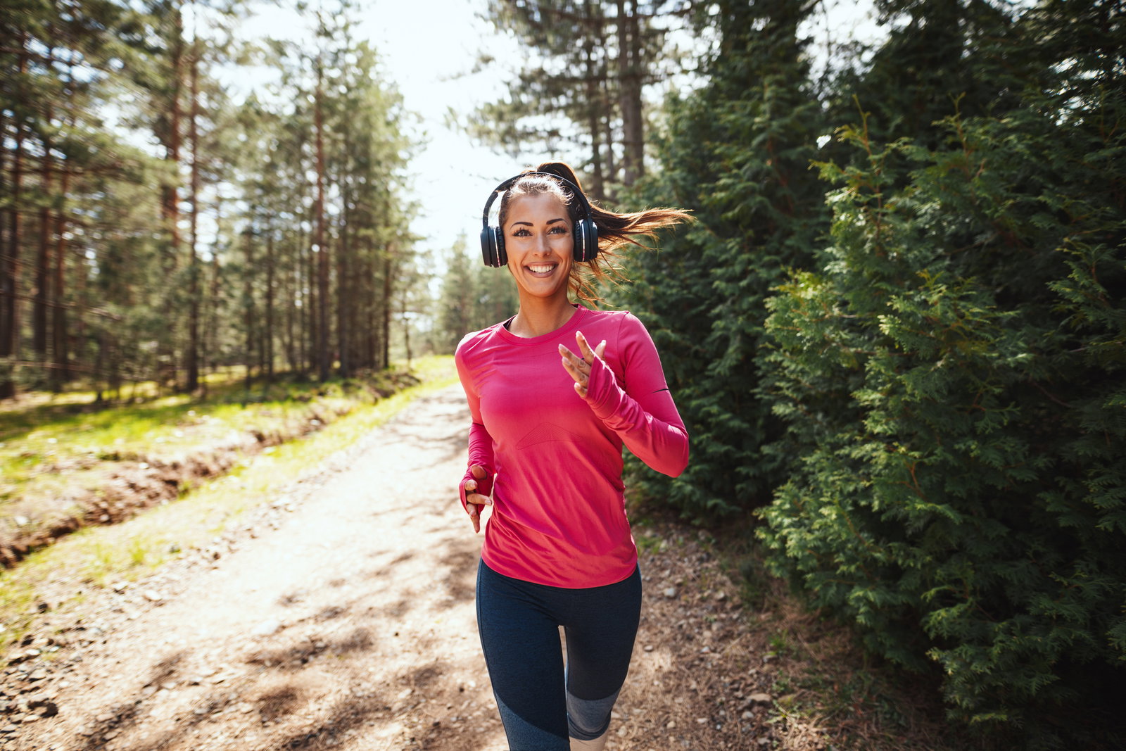 Auf leeren Magen joggen: Genialer Fettkiller oder Risiko für den Kreislauf?