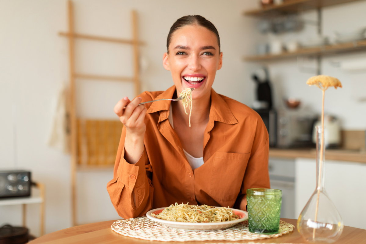 Immer das Gleiche essen? Studie zeigt überraschenden Abnehm-Effekt