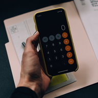 Dein erstes eigenes Geld? So startest du schlau ins Sparen