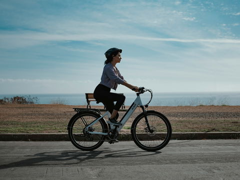 E-Bike-Trend: Warum Sie mit Motor genauso effektiv abnehmen wie ohne