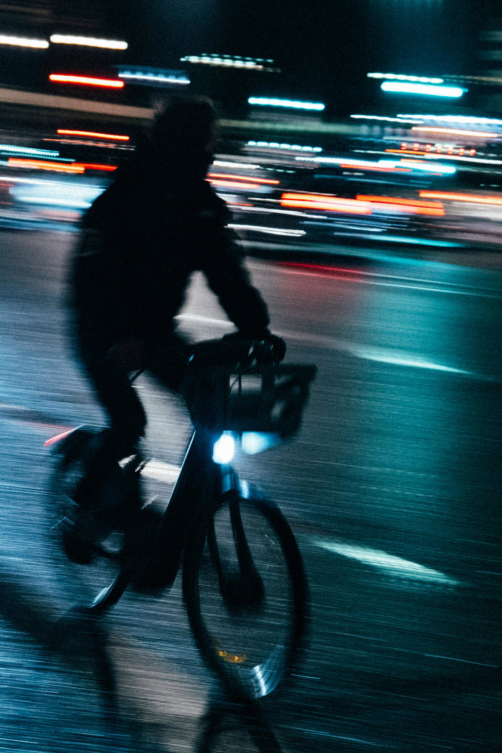 Aperol, Wein und E-Bikes: Das unterschätzte Risiko auf dem Heimweg von der ESC-Party