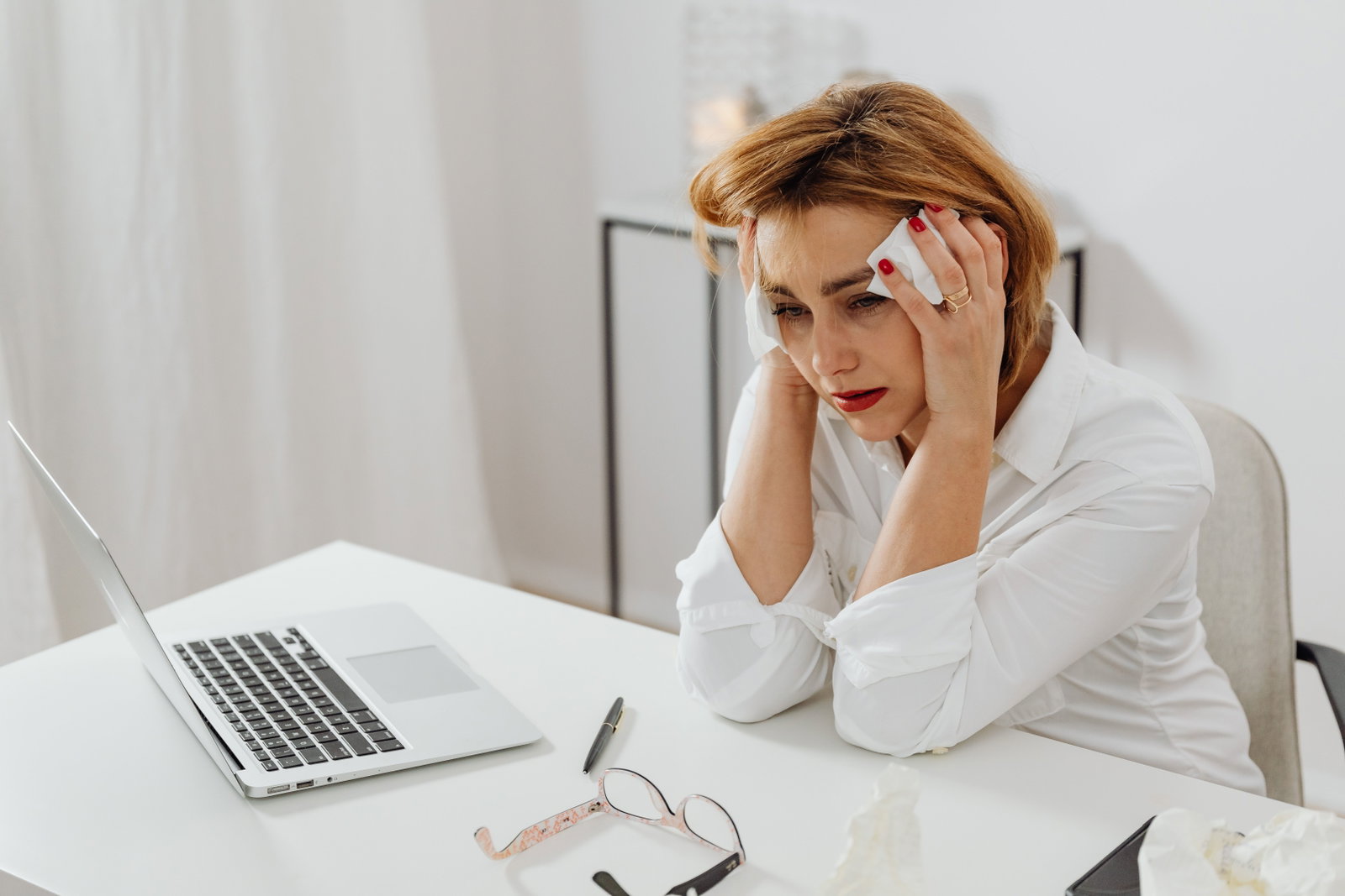 Hitzewallungen im Meeting: Schluss mit dem eisigen Schweigen über die Menopause im Job