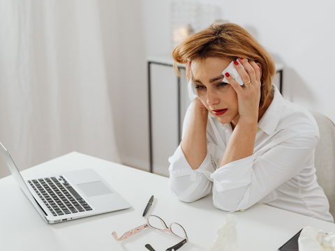 Hitzewallungen im Meeting: Schluss mit dem eisigen Schweigen über die Menopause im Job