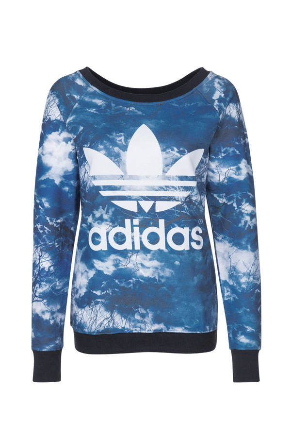 All-Over-Print-Pullover von Adidas mit Wolken