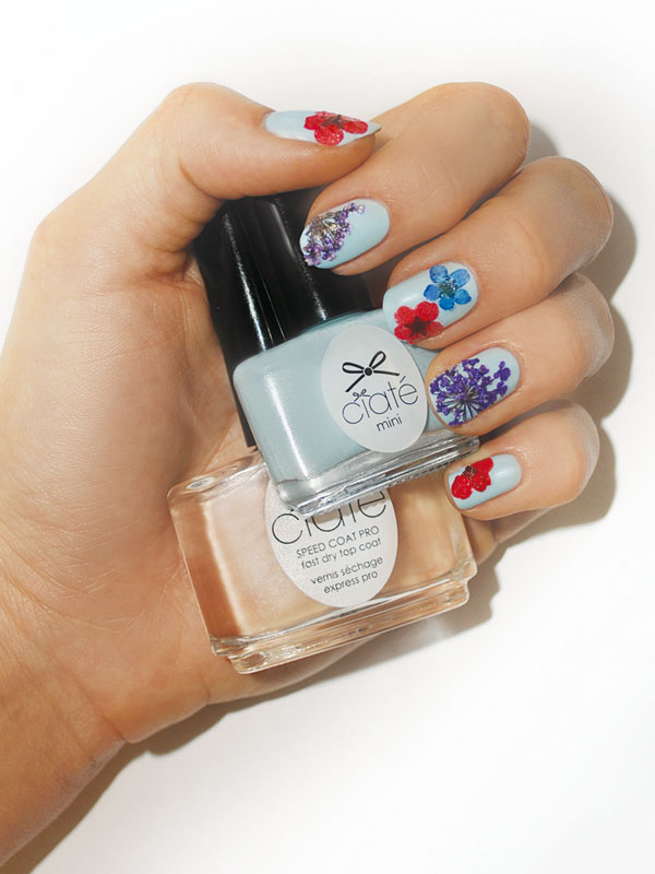 Flower Manicure von Ciaté