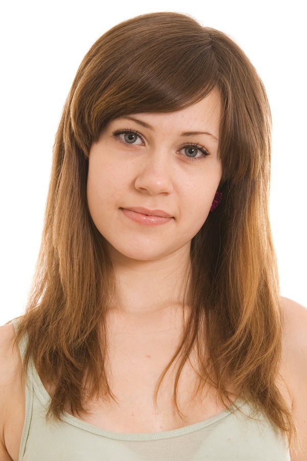 Braune Haare mit Pony