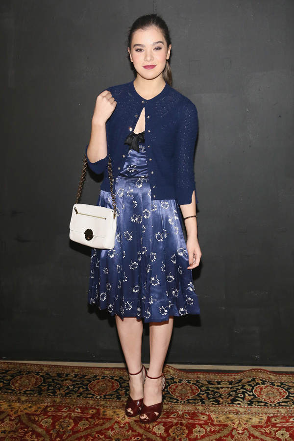 Hailee Steinfeld bei Marc Jacobs