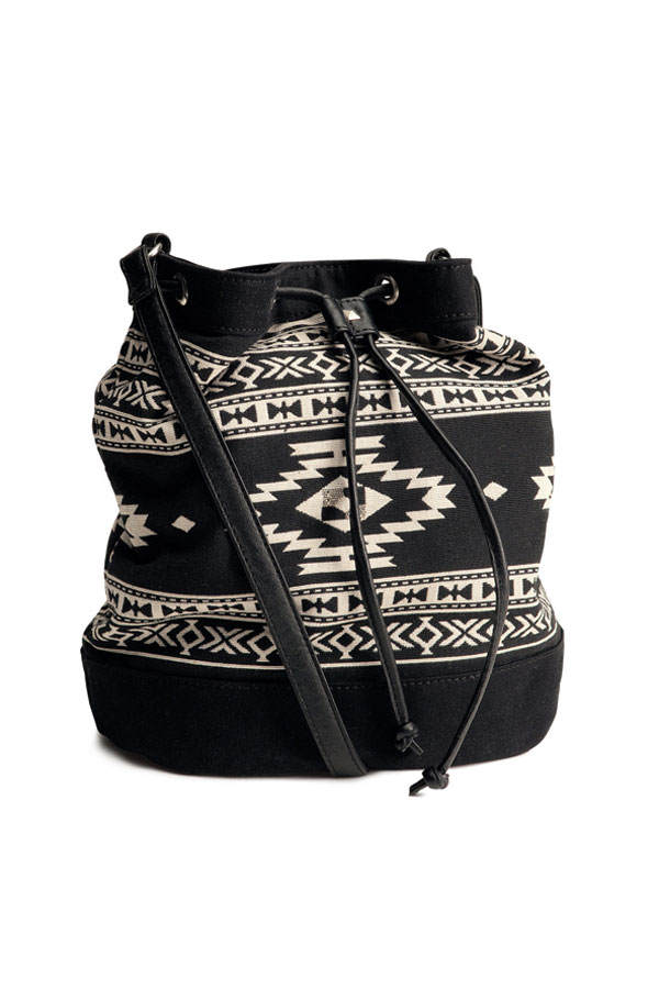 Ethno-Beuteltasche von H&M