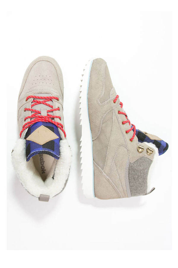 Sneaker von Reebok