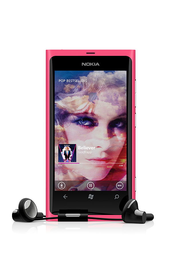 Smartphone: Nokia Lumia 800