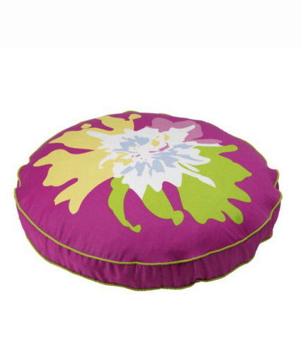 Violettes Kissen von Ikea