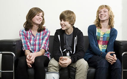 Justin Bieber trifft Mädchenleserinnen