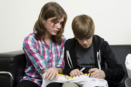 Justin Bieber mit Fan-"Assistentin"