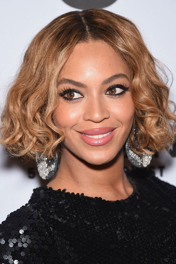 Beyoncé mit viel Make-up