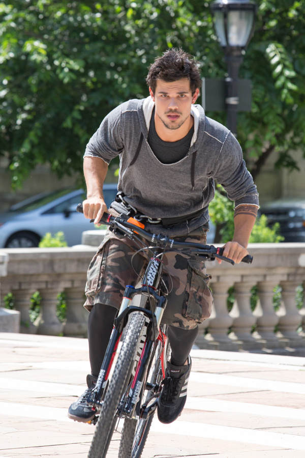Taylor Lautner in "Ridiculous Six"