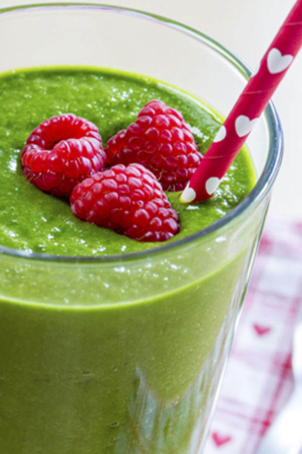 Green Smoothie mit Beeren