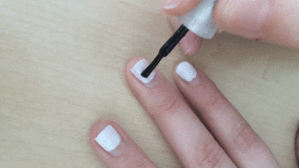 Panda-Nageldesign: Schritt 2