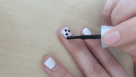 Panda-Nailart: Schritt 3