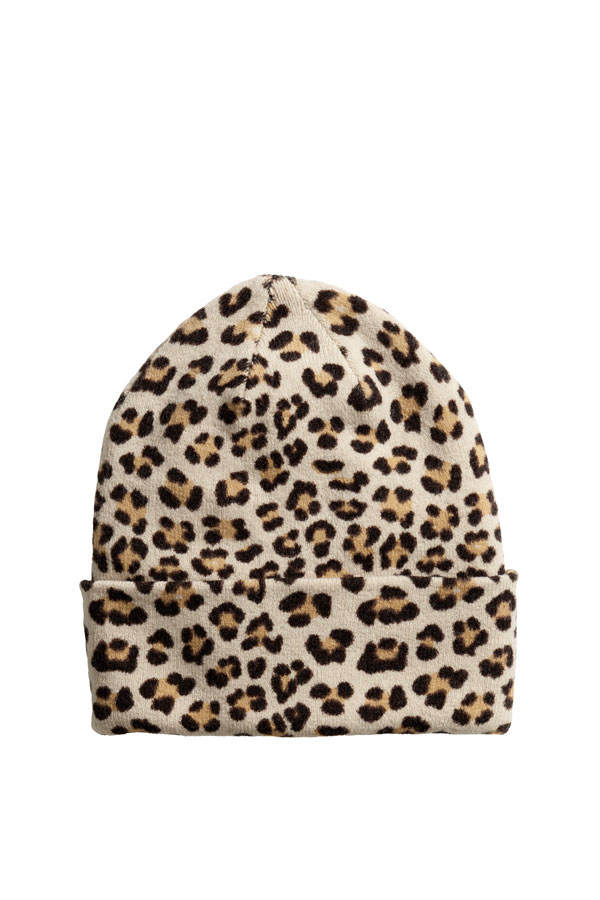 Mütze im Leo-Look von H&M