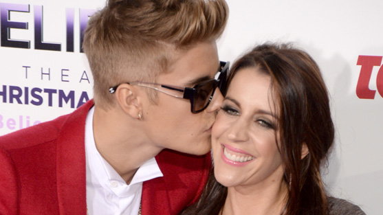 justin-bieber-pattie-mallette-1910888.jpg
