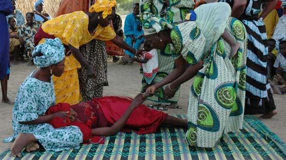 afrikanische-frauen-657514.jpg
