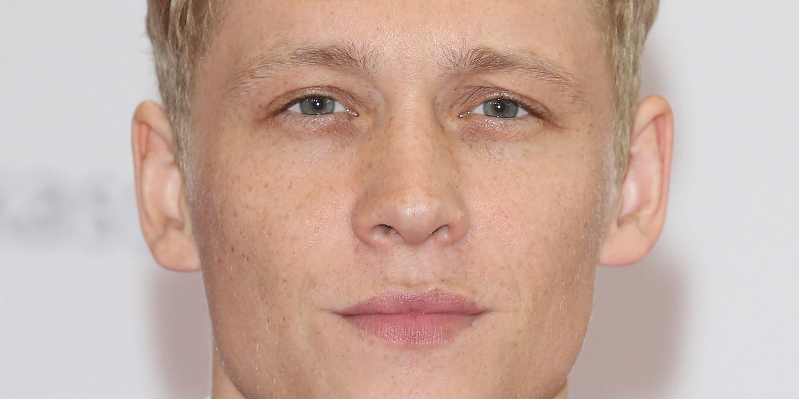 Matthias Schweighöfer im exklusiven Mädchen.de-Interview Quer