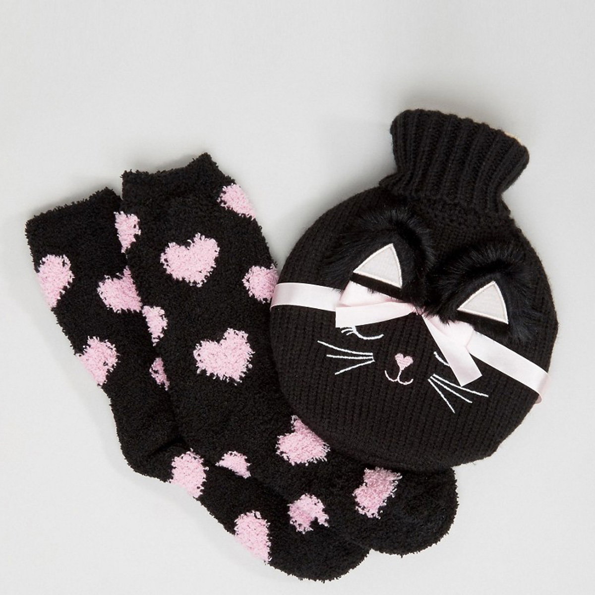 Socken und Wärmflasche von Asos