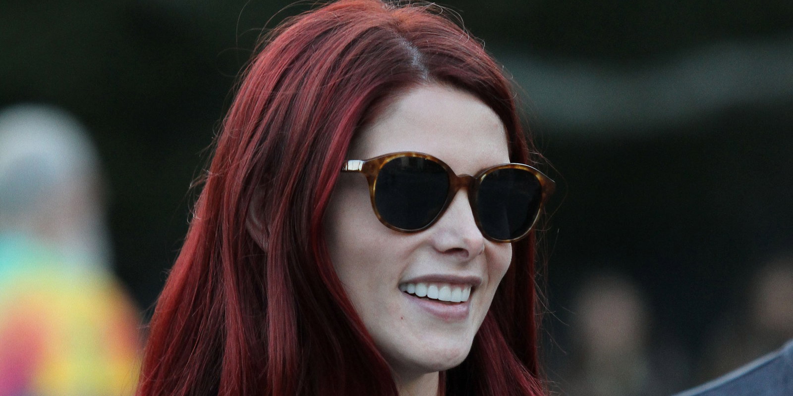 ashley-greene-rote-haare-quer