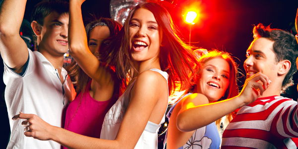 Checkliste: Die 15 wichtigsten Dinge für eine Party