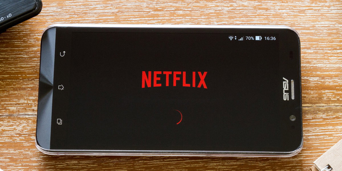 Die-Welle-Netflix-Serie-quer