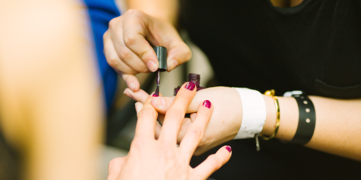 Feet Nails: Der neue Albtraum aus dem Nagelstudio