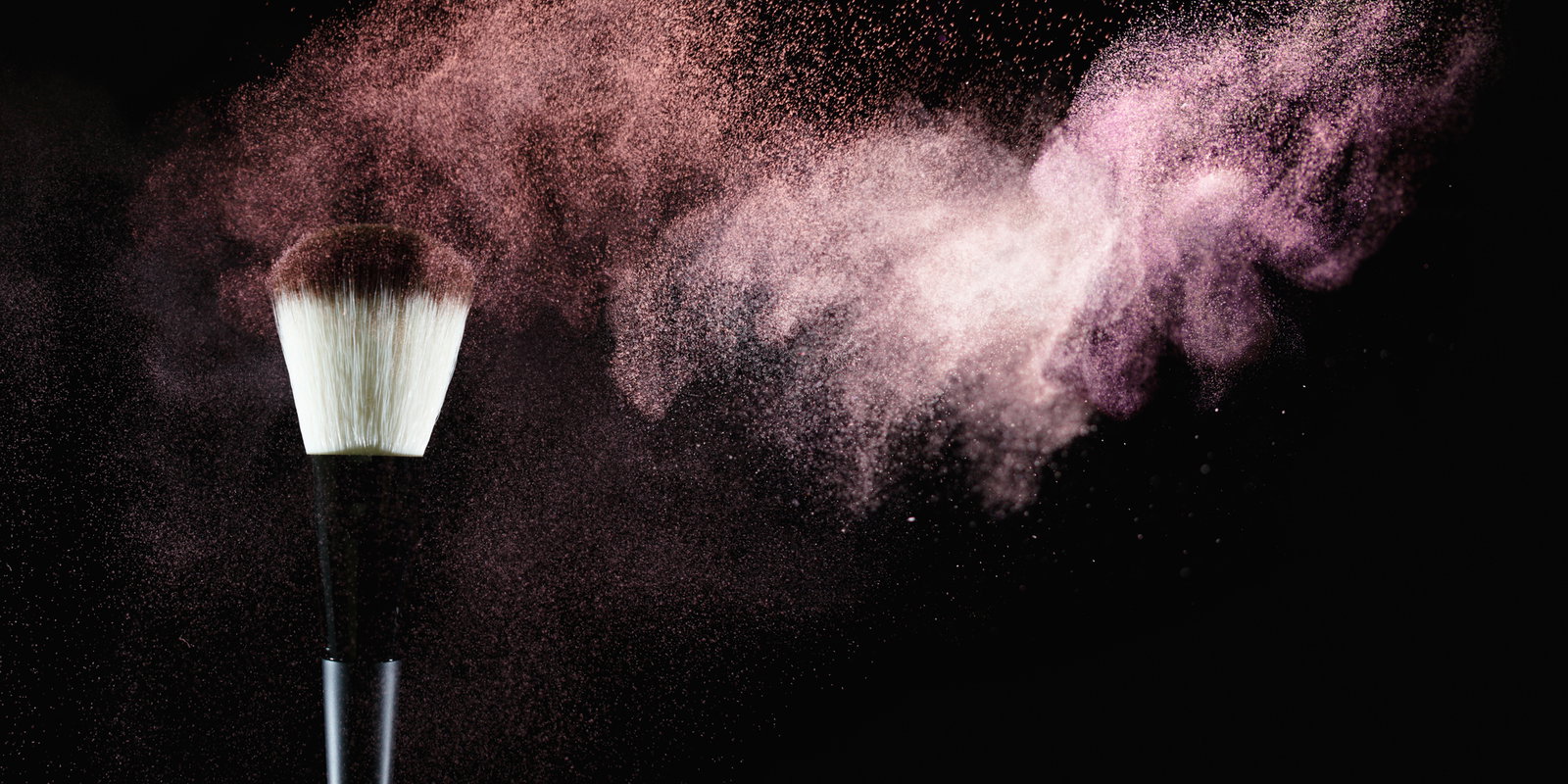 schminkpinsel-quer-teser