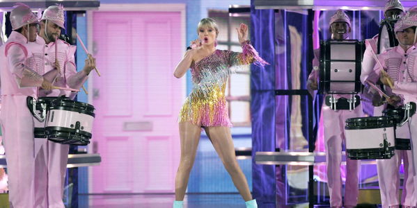 Ups! Hat Taylor Swift da etwa den Namen ihres neuen Albums verraten?