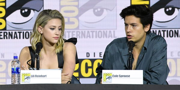 Cole Sprouse und Lili Reinhart: Trennung der „Riverdale“-Stars