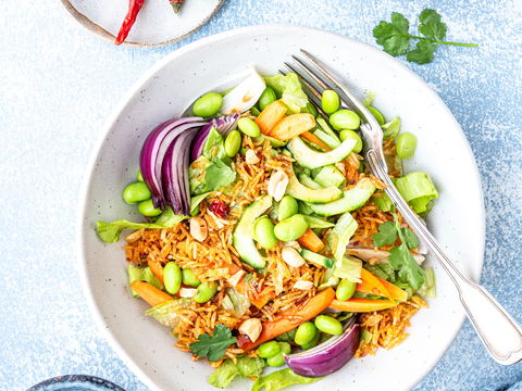 Millionenfach geklickt: Warum das Netz gerade verrückt nach diesem "Crispy Rice"-Salat ist